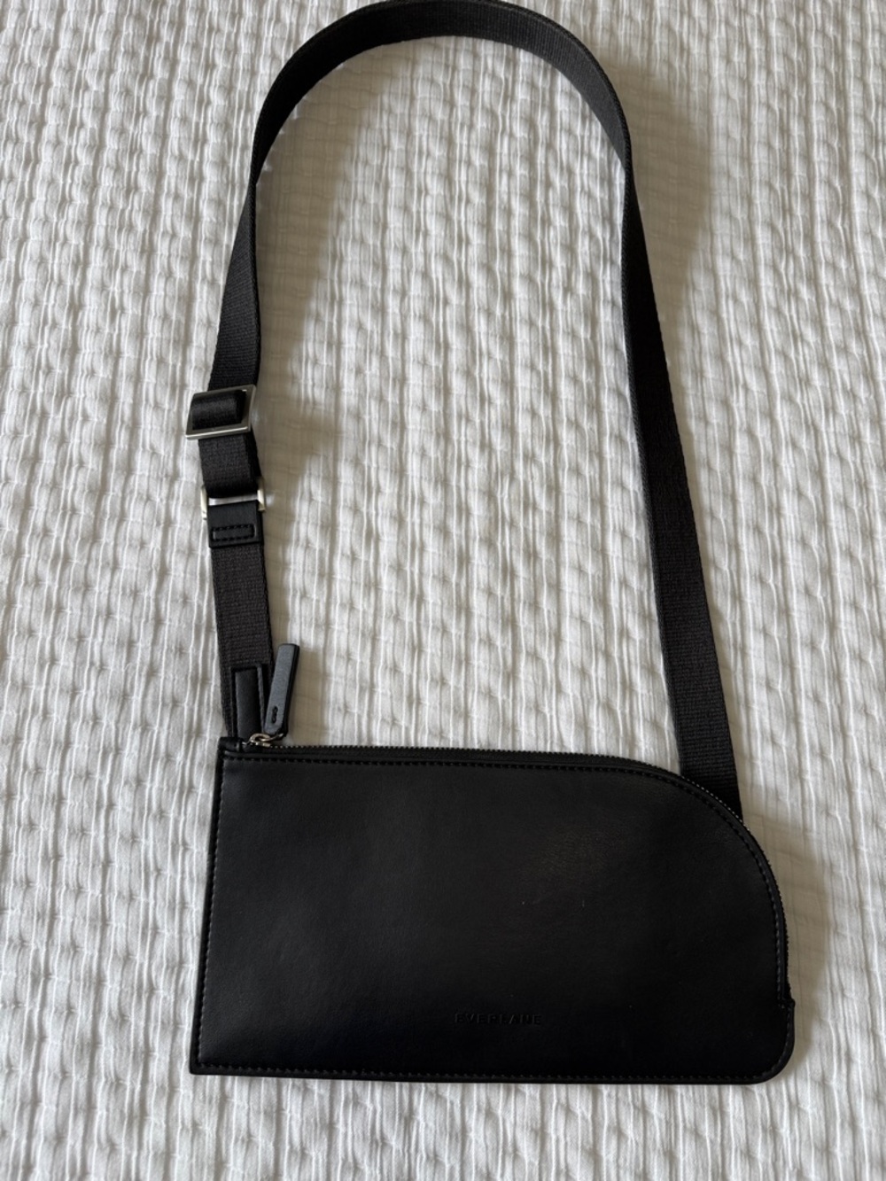 Everlane Cactus Leather Sling Bag with Adjustable Strap, in black - Picture 3 of 4